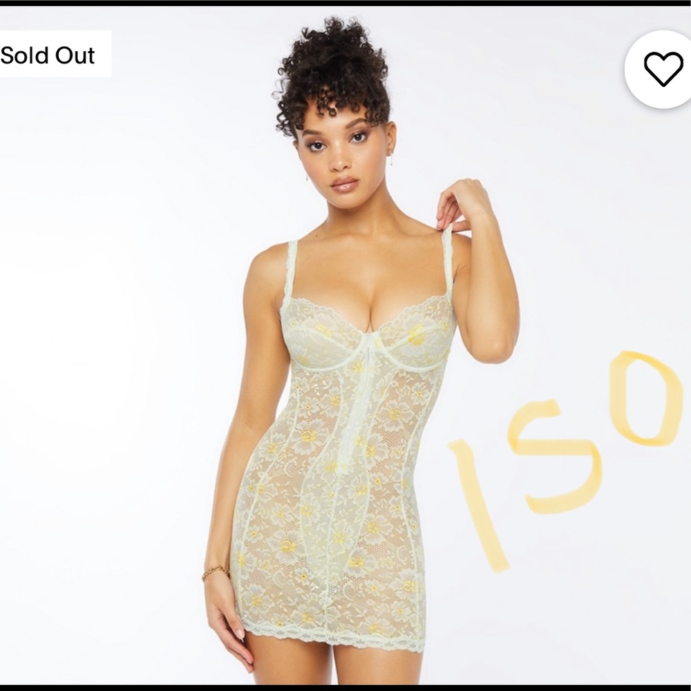 ISO! savage x fenty floral lace teddy